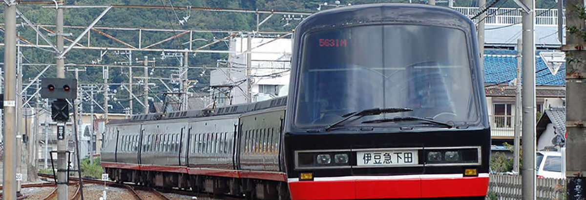 伊豆急行リゾート21黒船電車